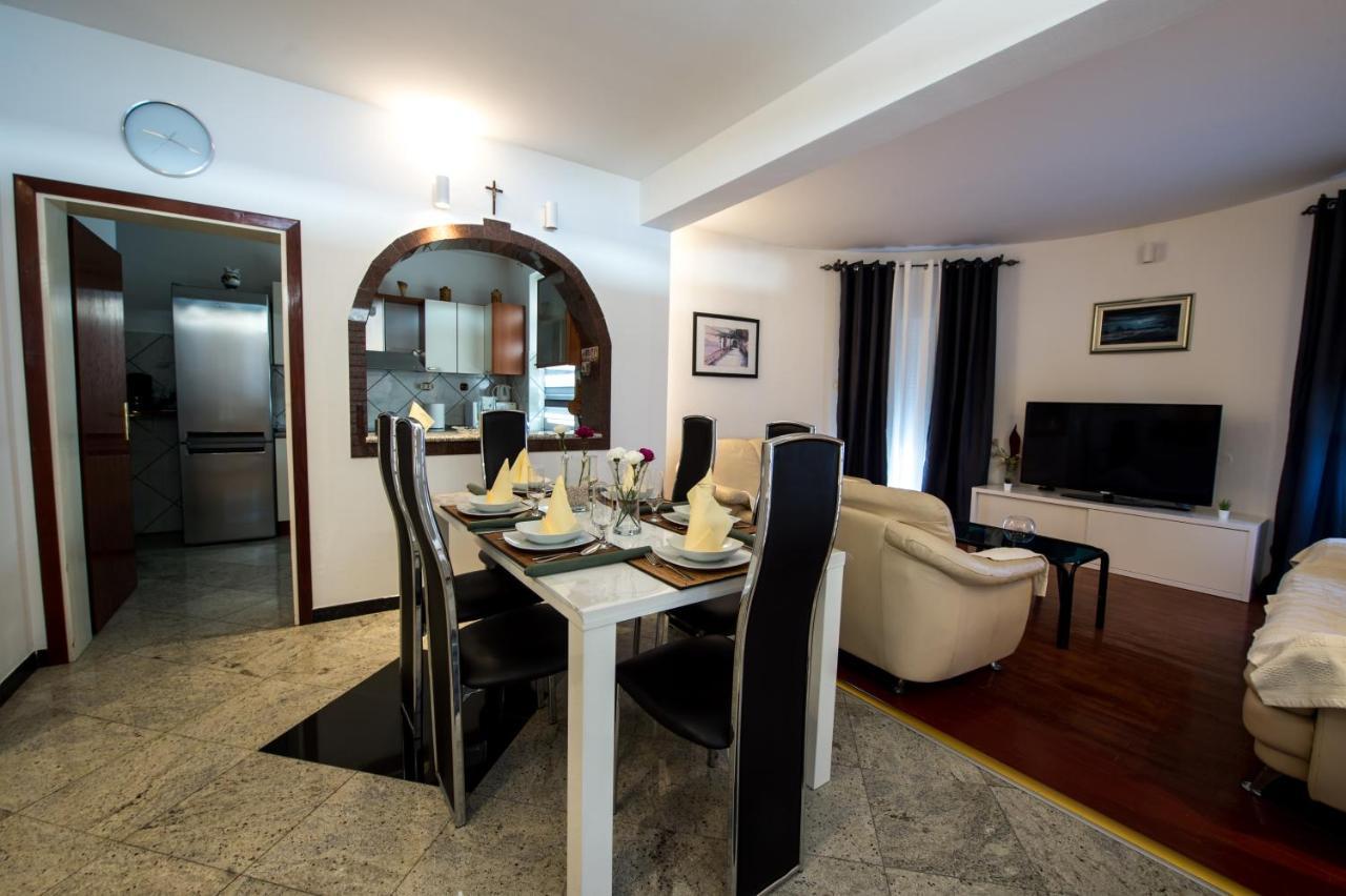 Seaside Apartments With A Swimming Pool Zecevo Rtic, Rogoznica - 8366 Εξωτερικό φωτογραφία