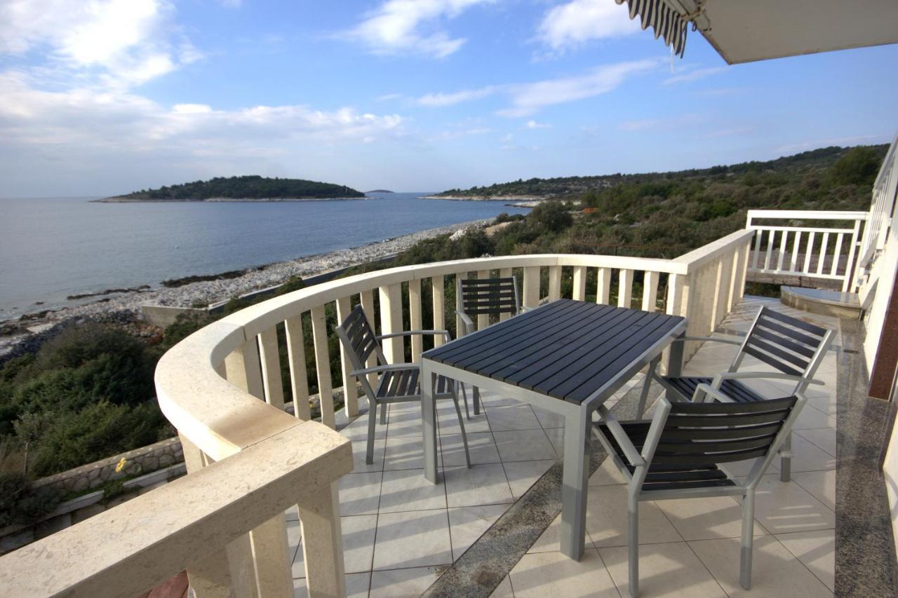Seaside Apartments With A Swimming Pool Zecevo Rtic, Rogoznica - 8366 Εξωτερικό φωτογραφία