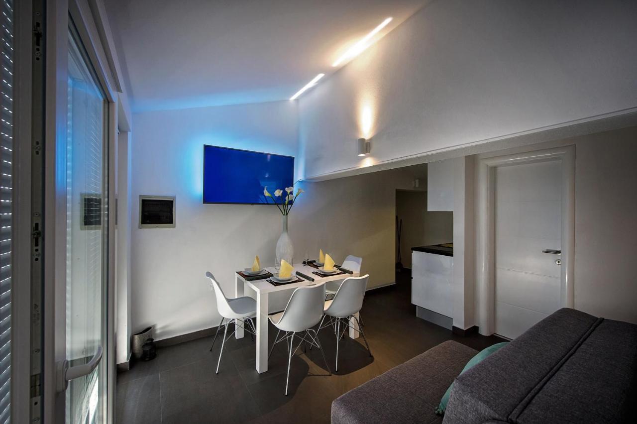 Seaside Apartments With A Swimming Pool Zecevo Rtic, Rogoznica - 8366 Εξωτερικό φωτογραφία